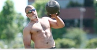 Il German Volume Training eseguito con i Kettlebell per lo sviluppo della massa e della forza